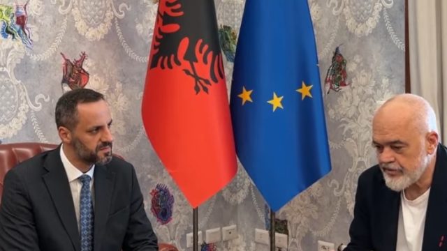 Kur “zhgënjimi” zëvendëson llogaridhënien